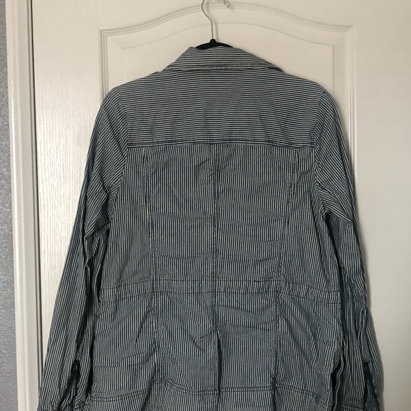 GAP Utility Jacket - Picture 5 of 6